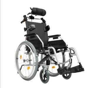 Инвалидное кресло складное, сиденье 46 см, подголовник, спинка наклонная, ORTONICA BASE 195 18"