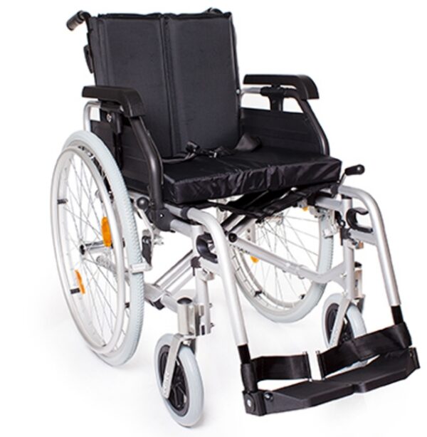 Инвалидное кресло складное, сиденье 46 см, спинка наклонная, KY954LGC 18"
