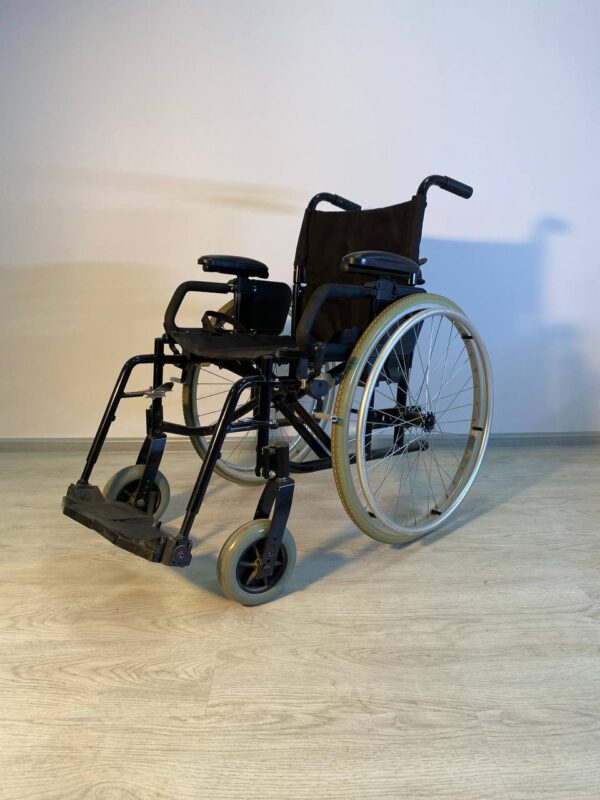 Инвалидное кресло складное, сиденье 43 см, KY954LGC